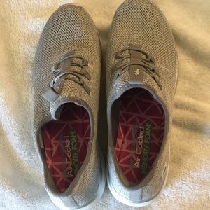 Skechers Memory Foam